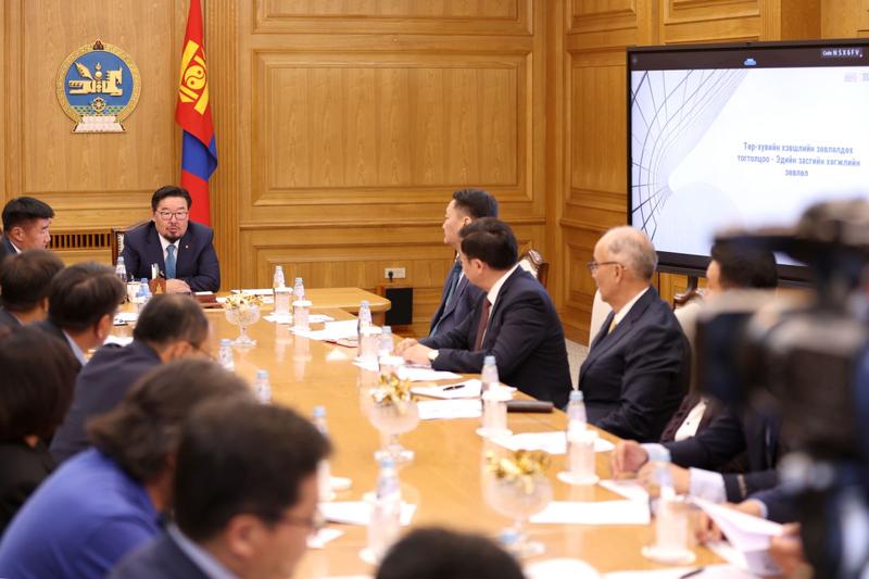 잔단샤타르 총리, “경제발전협의회 제안은 정책으로 실현되어야”